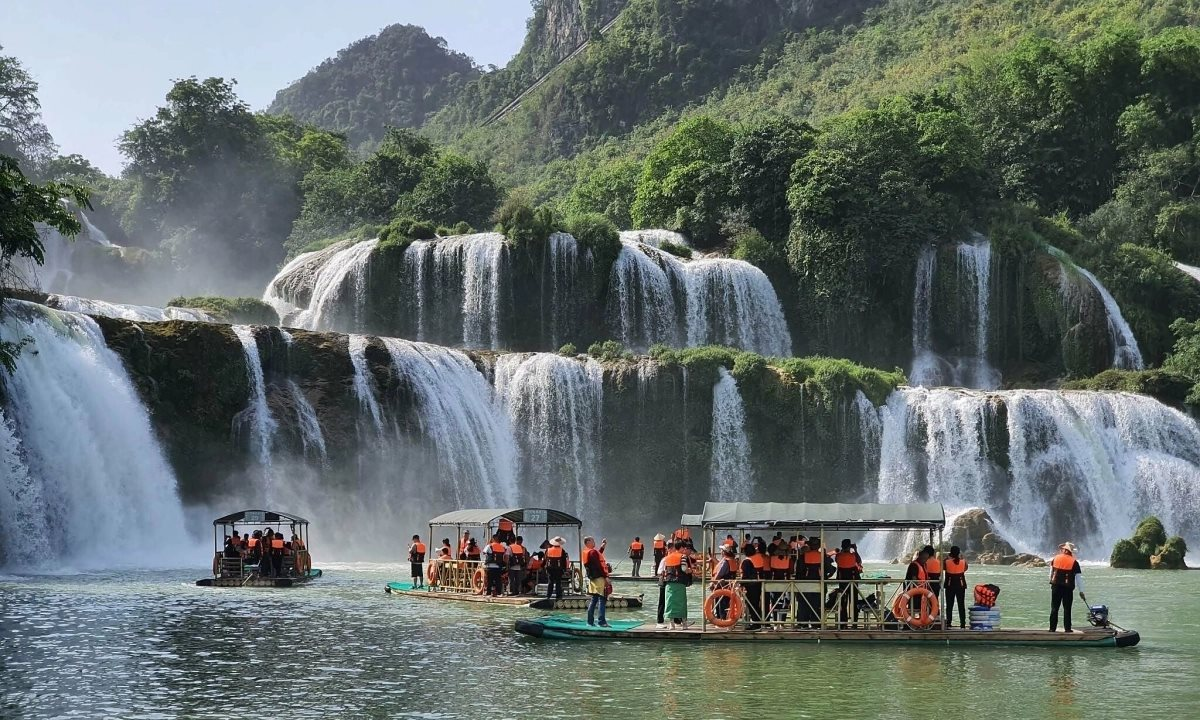 Việt Nam sở hữu thác nước tự nhiên lớn nhất Đông Nam Á, thuộc nhóm đẹp nhất thế giới- Ảnh 3. Việt Nam sở hữu thác nước tự nhiên lớn nhất Đông Nam Á, thuộc nhóm đẹp nhất thế giới- Ảnh 3.
